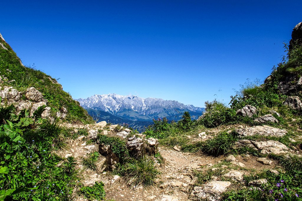 63 und ein schoener Ausblick zum Hochkoenig.jpg